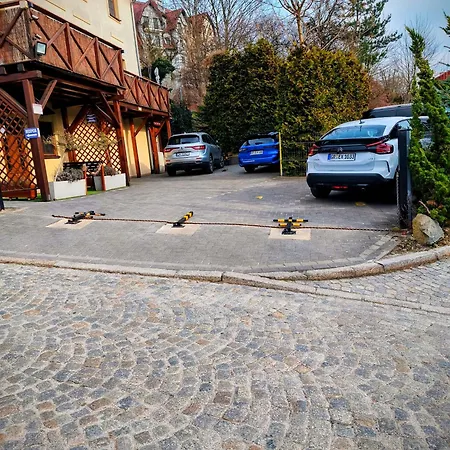 ペンシオナット ミエイスキ ベッド・アンド・ブレックファスト