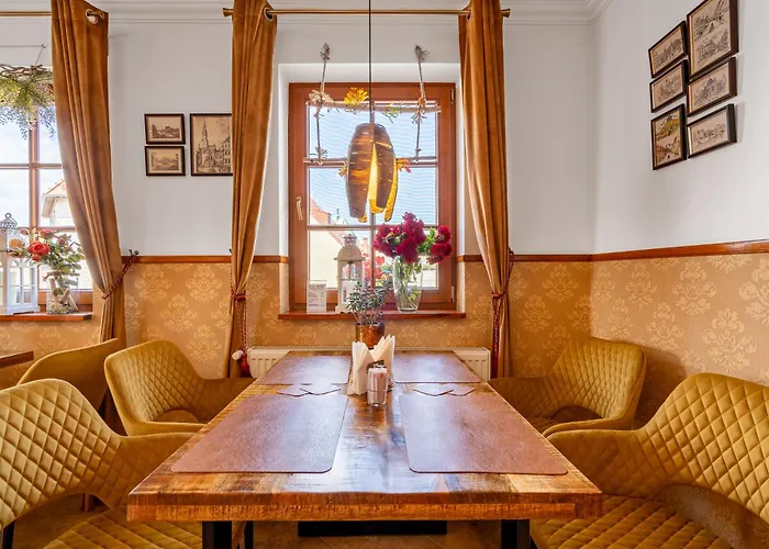 佩斯霍内特米基思吉酒店 住宿加早餐酒店