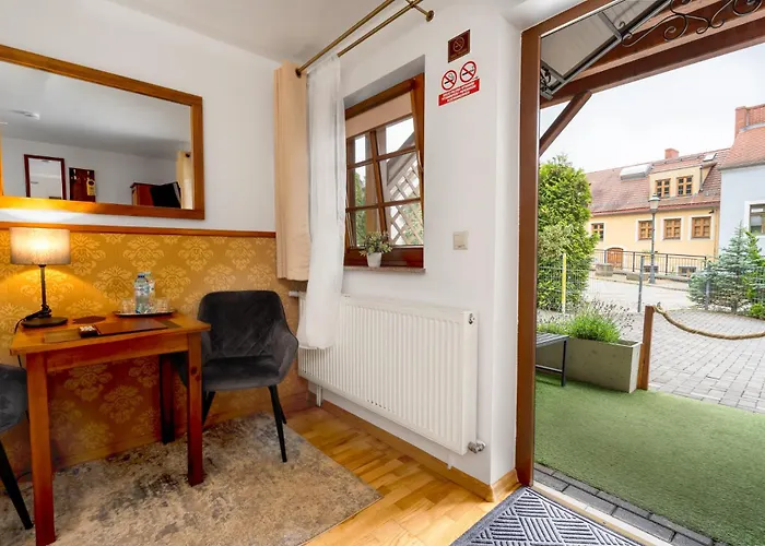 住宿加早餐酒店 佩斯霍内特米基思吉酒店 兹戈热莱茨