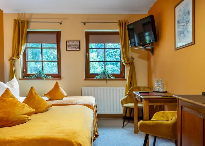 佩斯霍内特米基思吉酒店 住宿加早餐酒店