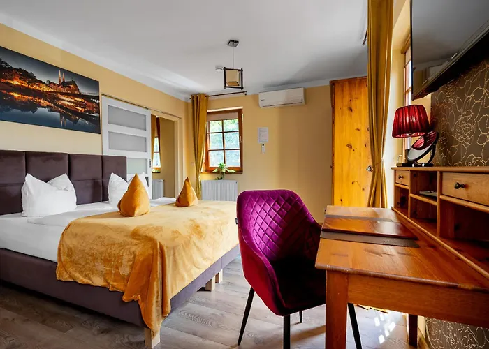 ペンシオナット ミエイスキ