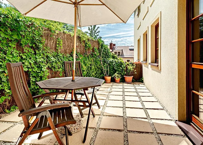 佩斯霍内特米基思吉酒店 住宿加早餐酒店 4*